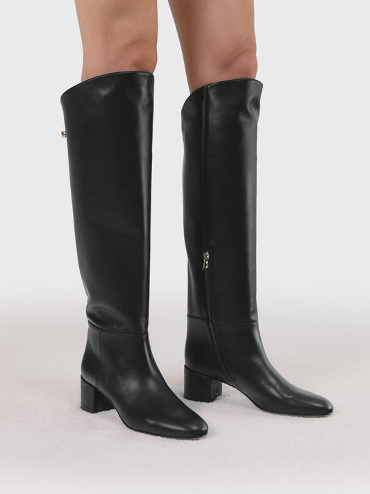 Adry Borgia mid-heel black leather Yuca boots