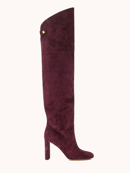 elegant purple suede thigh hight boots maison skorpios by adriana abascal emanuele filiberto di savoia 