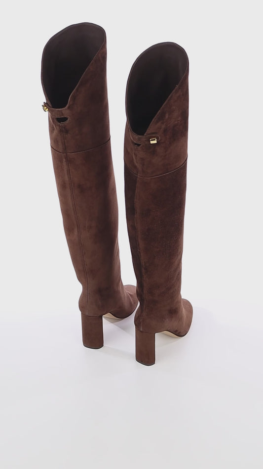 designer thigh high boots in luxury brown suede leather maison skorpios by adriana abascal emanuele filiberto di savoia 